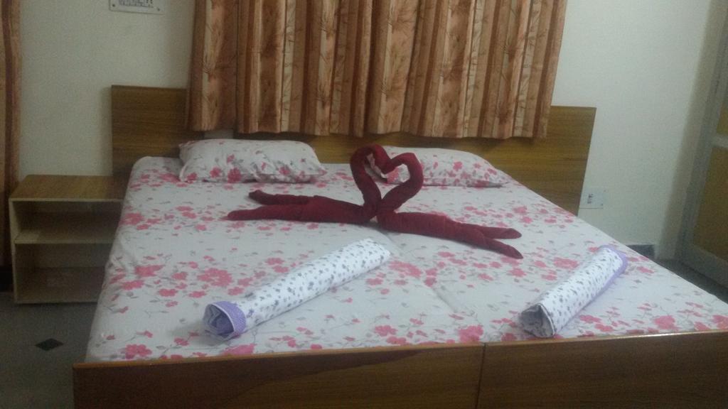 Hotel Sukhsadan 데라둔 객실 사진