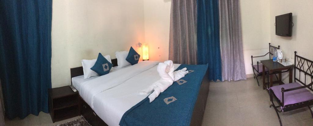 Hotel Sukhsadan 데라둔 객실 사진