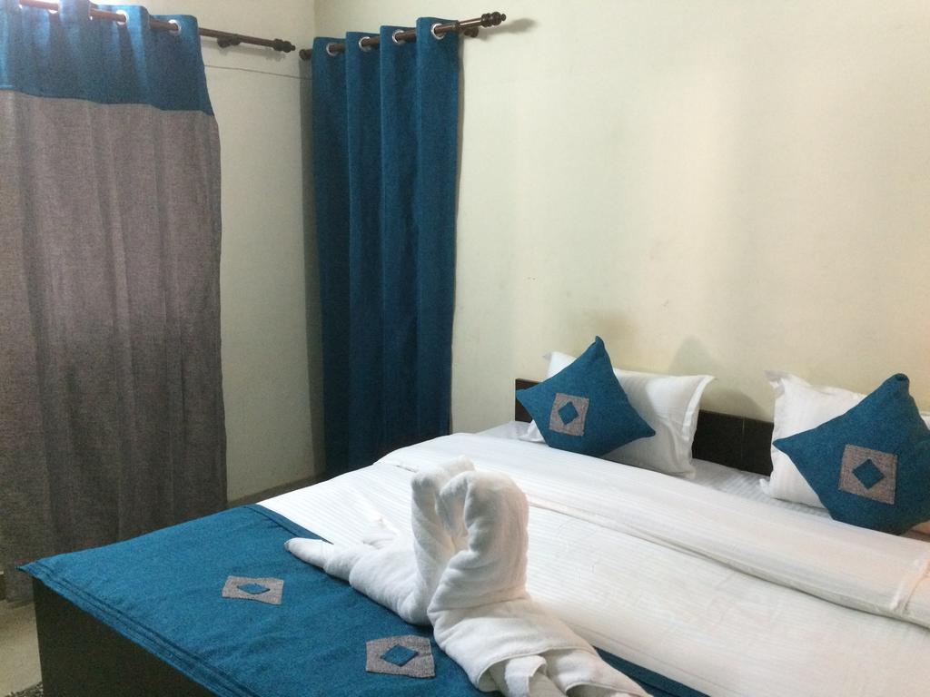 Hotel Sukhsadan 데라둔 객실 사진
