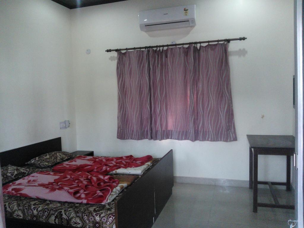 Hotel Sukhsadan 데라둔 외부 사진